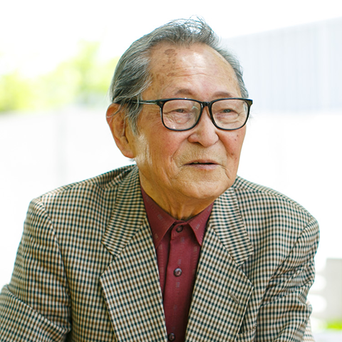 河野昭人